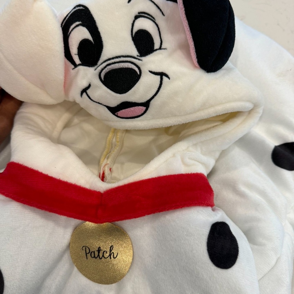 Disney 101 Dalmatians Patch Plush White Black Red Costume Hoodie
